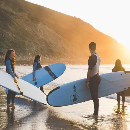 Vandrerhjem Moana Surf