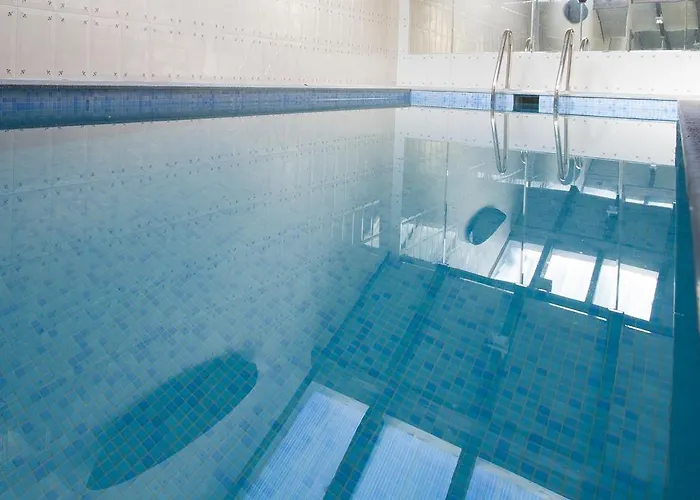 Vandrerhjem Moana Surf *