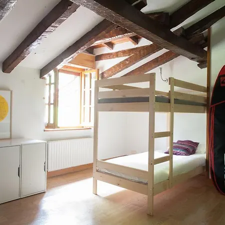 Hostel Moana Surf