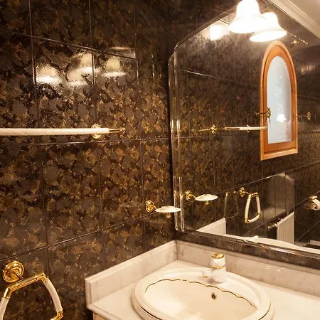 אכסניה Moana Surf